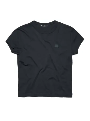 Fitted Fit Crew Neck T-Shirts (Black)
