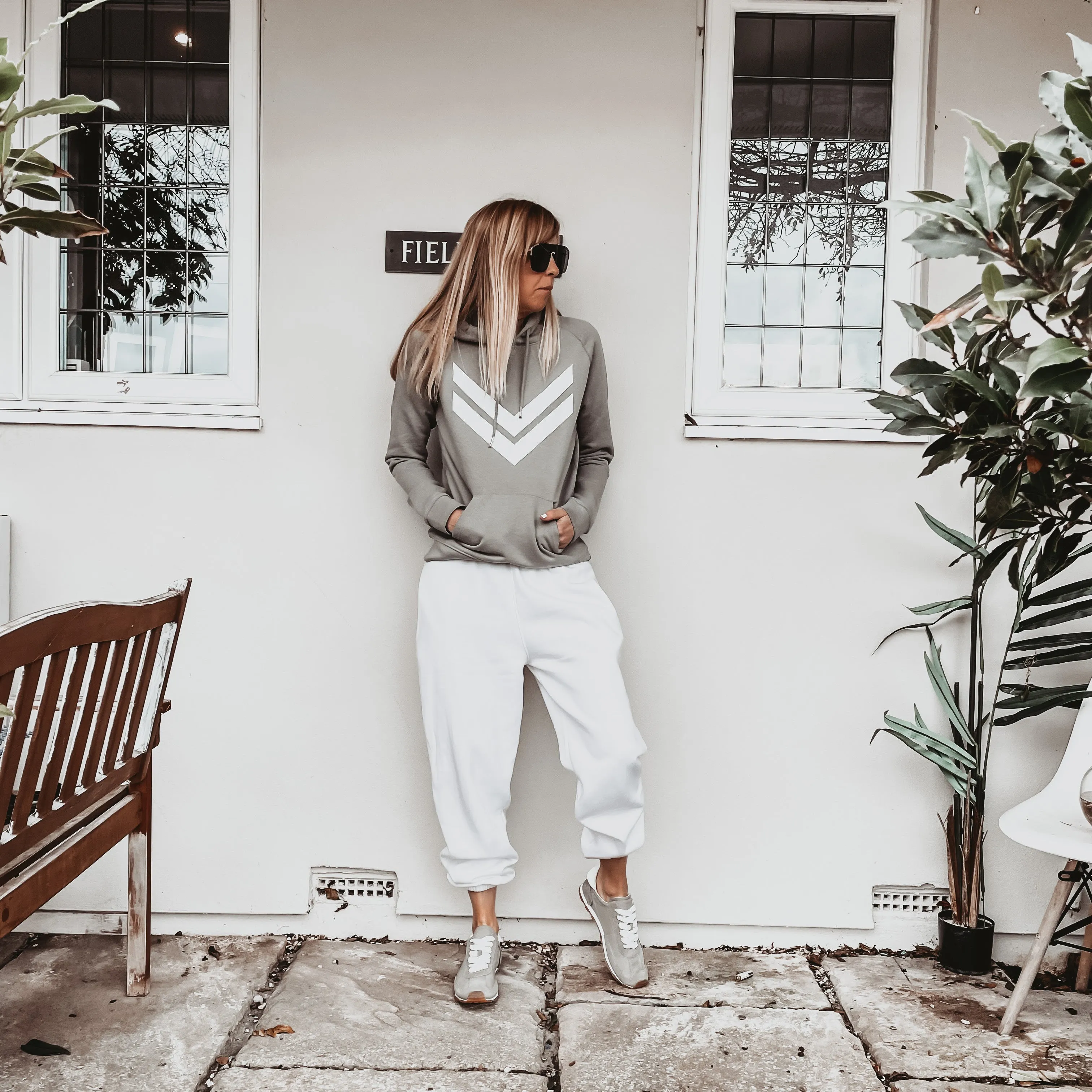 Light khaki hoody with white double chevron
