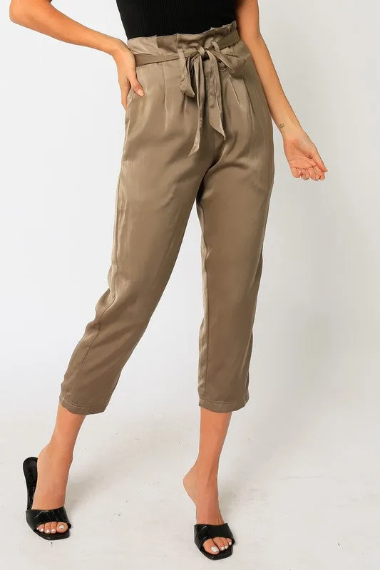SATIN BELTED PANTS OLIVE